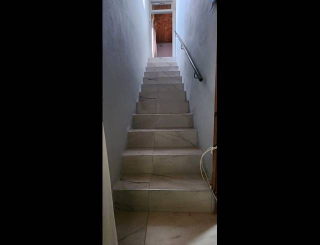 2 BEDROOM HOUSE FOR SALE IN MONTFORD
